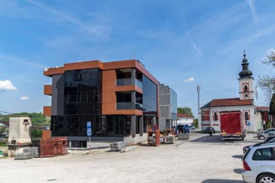 Poslovni centar Grand Benz Velika Kladuša